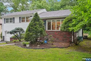 108 Morningside Rd, Paramus, NJ 07652 - Photo 7