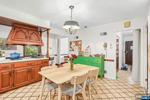 108 Morningside Rd, Paramus, NJ 07652 - Photo 17
