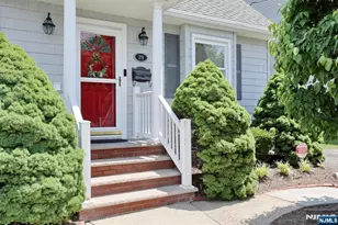 29 Margaret Ct, Dumont, NJ 07628 - Photo 3