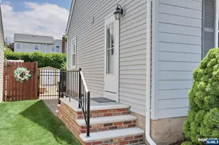 29 Margaret Ct, Dumont, NJ 07628 - Photo 27