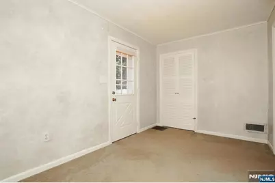 29 Margaret Court, Dumont, NJ 07628 - Photo 13