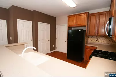 514 Deluca Road, Belleville, NJ 07109 - Photo 7