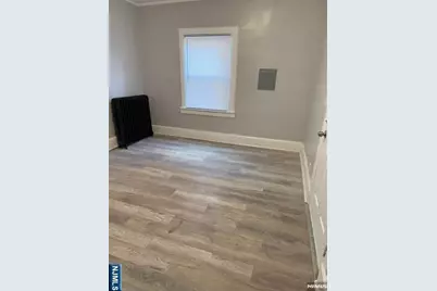 8 Maple Avenue, Montclair, NJ 07042 - Photo 5