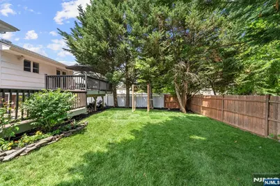322 Scharer Avenue, Northvale, NJ 07647 - Photo 21