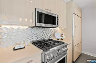 1200 Ave At Port Imperial 521, Weehawken, NJ 07086 - Photo 3