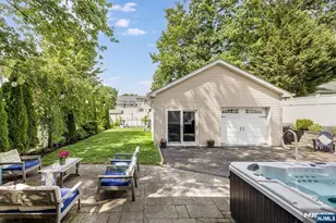 160 Woodland Ave, Verona, NJ 07044 - Photo 37