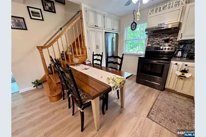 13 Oak Street, Wanaque, NJ 07420 - Photo 17