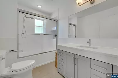 318 Beechwood Place, Leonia, NJ 07605 - Photo 25