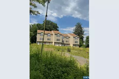66-68 Newton Place C0016 #C0016, Irvington, NJ 07111 - Photo 1