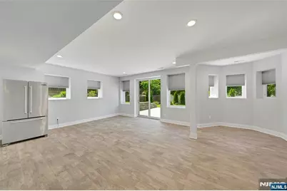 697 Terrace Drive, Paramus, NJ 07652 - Photo 23