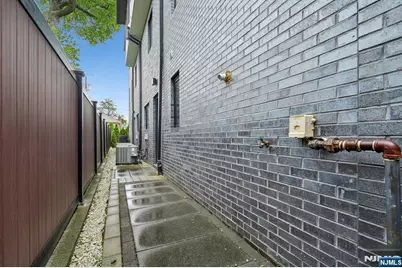 253 Prospect Avenue, Cliffside Park, NJ 07010 - Photo 31