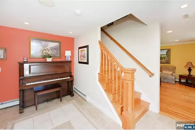 513 Boulevard, New Milford, NJ 07646 - Photo 7