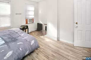 22-24 Kensington Pl, East Orange, NJ 07017 - Photo 7