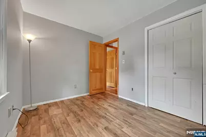16 Essex Road, Sussex, NJ 07461 - Photo 19