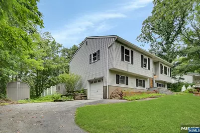 16 Essex Road, Sussex, NJ 07461 - Photo 25