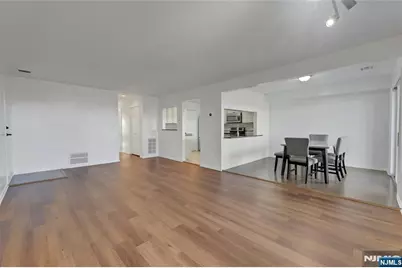 15 Crystal Lane 307 #307, Paterson, NJ 07501 - Photo 9