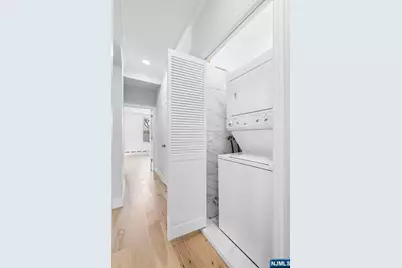 276 Broad Avenue 2 #2, Leonia, NJ 07605 - Photo 19