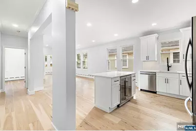 276 Broad Avenue 2 #2, Leonia, NJ 07605 - Photo 7