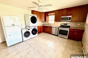 78 Arlington Ave, Clifton, NJ 07011 - Photo 5