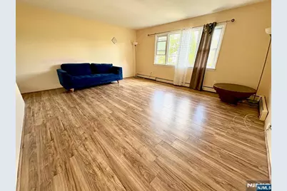 78 Arlington Avenue, Clifton, NJ 07011 - Photo 3