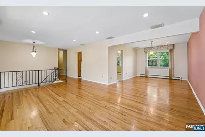 41-57 Rys, Fair Lawn, NJ 07410 - Photo 9
