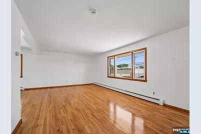 436 Sylvan Street, Saddle Brook Township, NJ 07663 - Photo 3