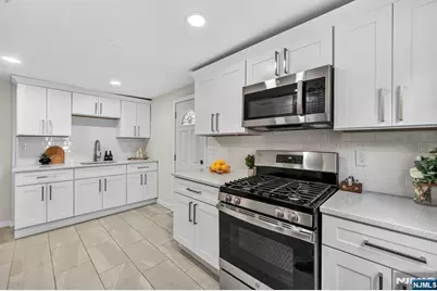 1380 Hamilton Street, Elizabeth, NJ 07208 - Photo 5
