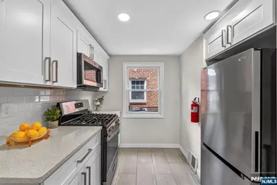 1380 Hamilton Street, Elizabeth, NJ 07208 - Photo 7