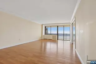1500 Palisade Ave 18C, Fort Lee, NJ 07024 - Photo 13