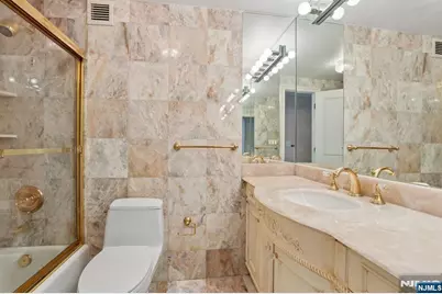1500 Palisade Avenue 18C #18C, Fort Lee, NJ 07024 - Photo 21