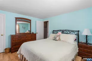 126 18th Ave, Elmwood Park, NJ 07407 - Photo 15