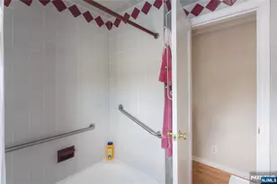 126 18th Ave, Elmwood Park, NJ 07407 - Photo 33