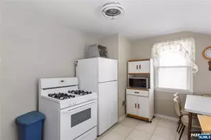 126 18th Ave, Elmwood Park, NJ 07407 - Photo 27
