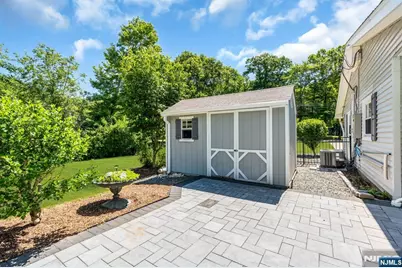 15 E Timber Lane, West Milford, NJ 07435 - Photo 25