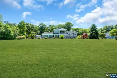 15 E Timber Lane, West Milford, NJ 07435 - Photo 27