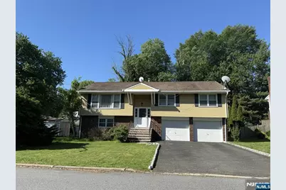 304 Loren Court, Northvale, NJ 07647 - Photo 3
