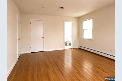 304 Loren Court, Northvale, NJ 07647 - Photo 9