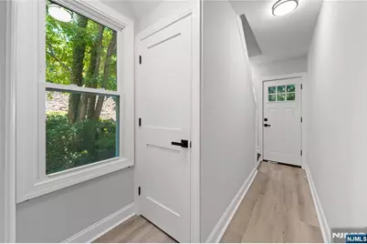 534 Morris Street, Orange, NJ 07050 - Photo 21