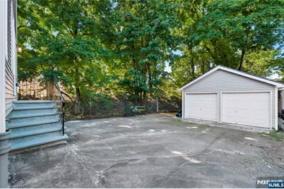 534 Morris Street, Orange, NJ 07050 - Photo 47