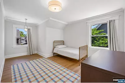 10 Mountain Place, Montclair, NJ 07043 - Photo 11