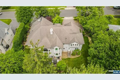 6 Maplewood Road, Closter, NJ 07624 - Photo 7
