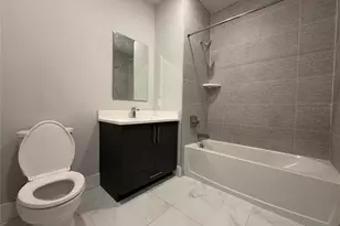 1685 Bergen Blvd 707, Fort Lee, NJ 07024 - Photo 7