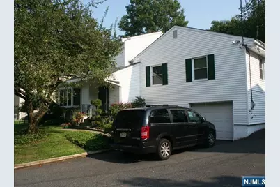 82 Heatherhill Road, Cresskill, NJ 07626 - Photo 3