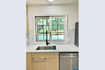 149 W Clinton Avenue, Tenafly, NJ 07670 - Photo 5