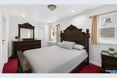 41 Berkeley Place, Bloomfield, NJ 07003 - Photo 11