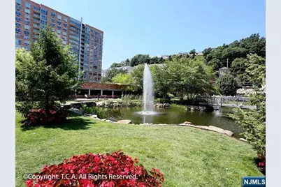 1807 Hudson Park, Edgewater, NJ 07020 - Photo 23