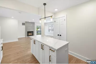 24 Mallard Court 110 #110, Englewood, NJ 07631 - Photo 9