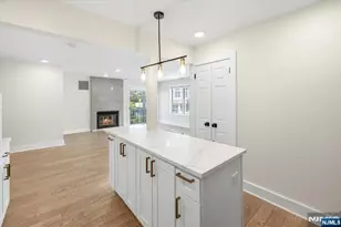 24 Mallard Ct 110, Englewood, NJ 07631 - Photo 9