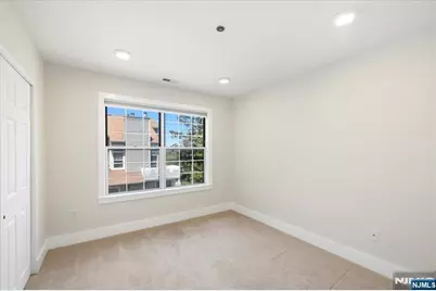 24 Mallard Court 110 #110, Englewood, NJ 07631 - Photo 17