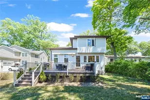 70 Columbus Dr, Tenafly, NJ 07670 - Photo 29